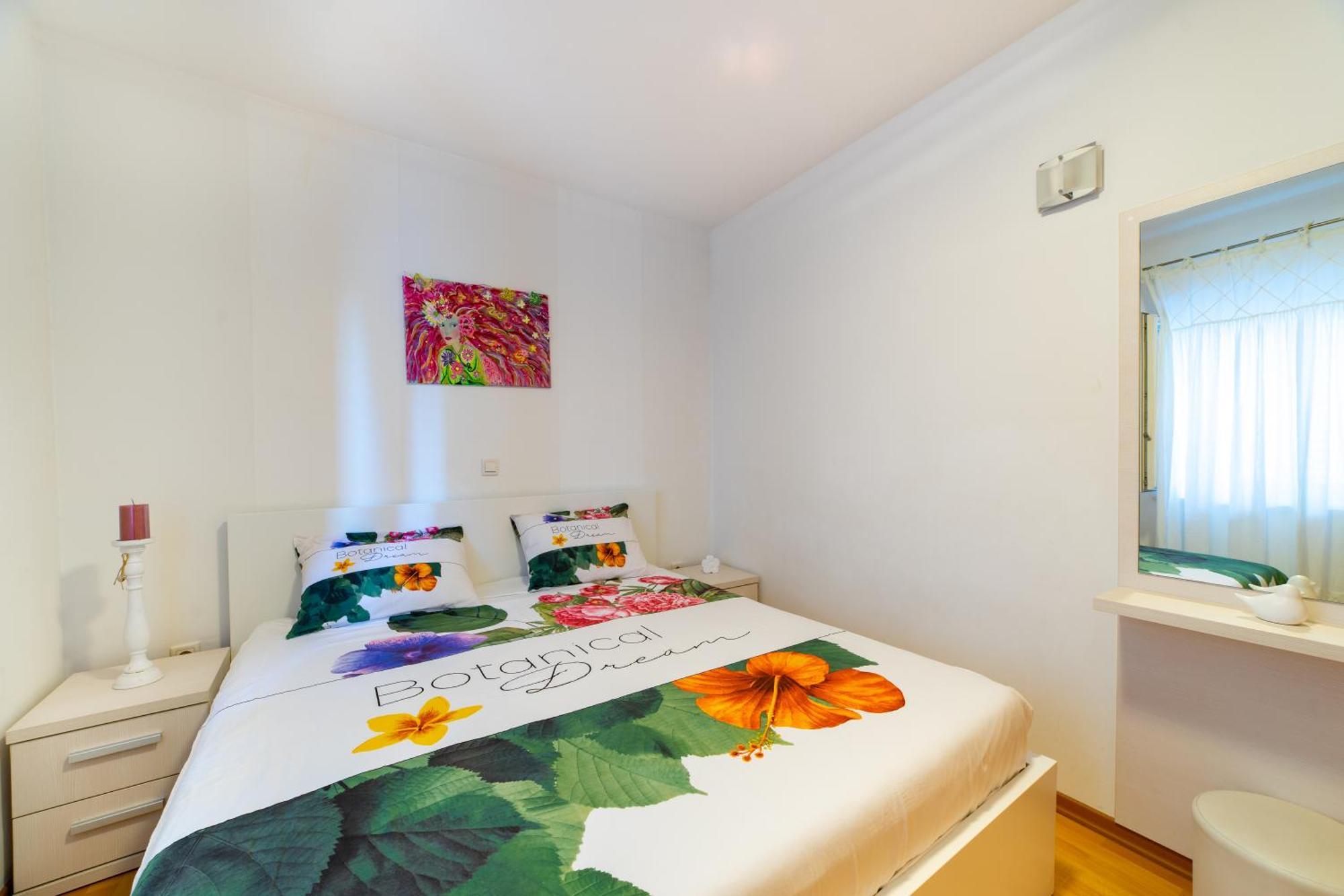 Apartment Happy In Split Center 10 Min Walk From Bacvice Beach Exterior photo