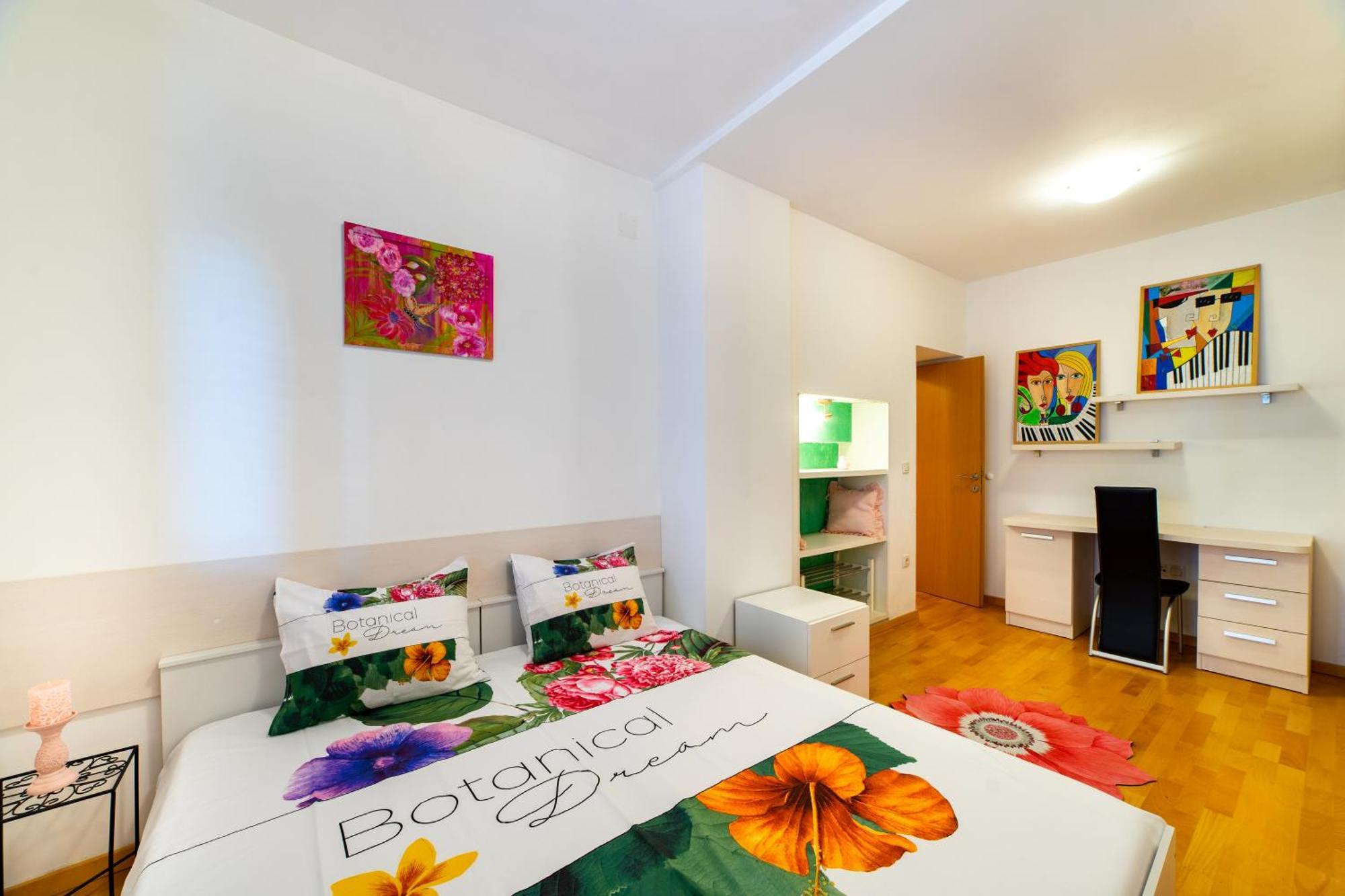 Apartment Happy In Split Center 10 Min Walk From Bacvice Beach Exterior photo